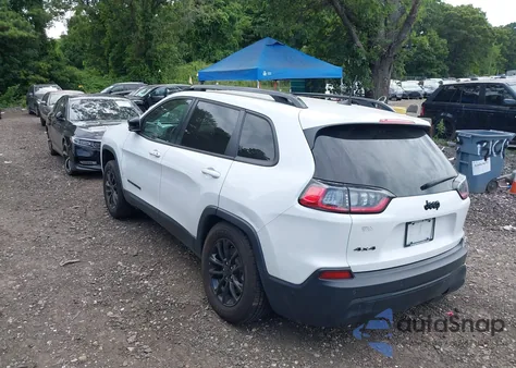 2023 Jeep Cherokee Altitude Lux 4X4 z USA, uszkodzony, nr VIN 1C4PJMMB8PD113082